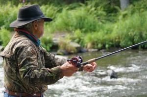 fisherman-585707_640