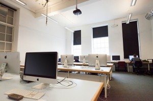 computer-workstations-415138_640